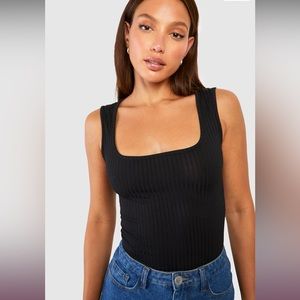 Square-neck ribbed bodysuit